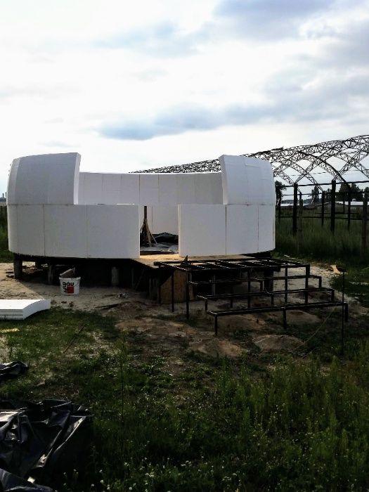 Домокомплект купольного будинку. Конструкції з пінополістирола.