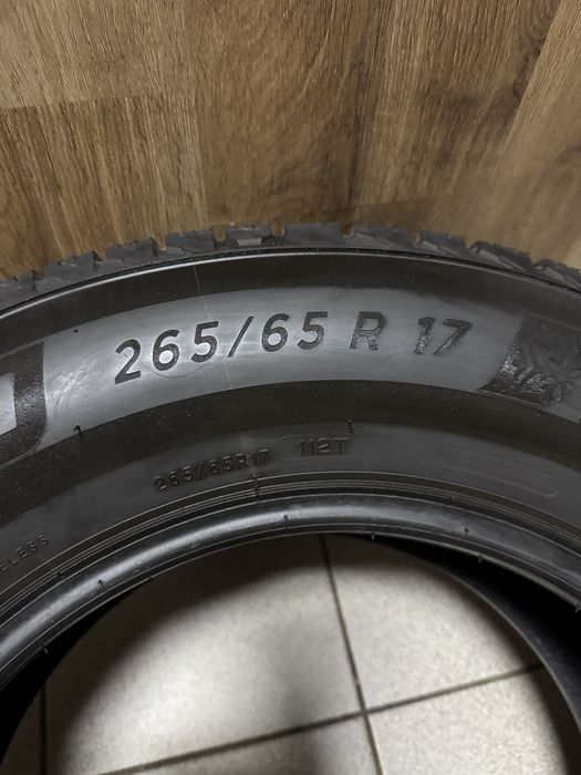 Michelin X-Ice Snow SUV 265/65 R17 — зима 2024, як нові