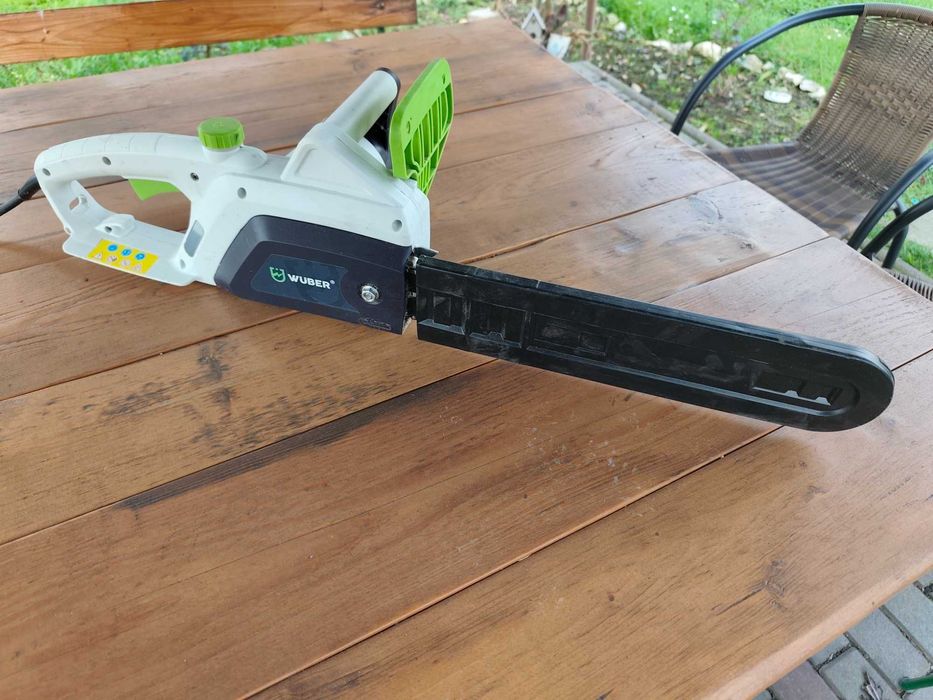 Piła łańcuchowa 230V 2000W