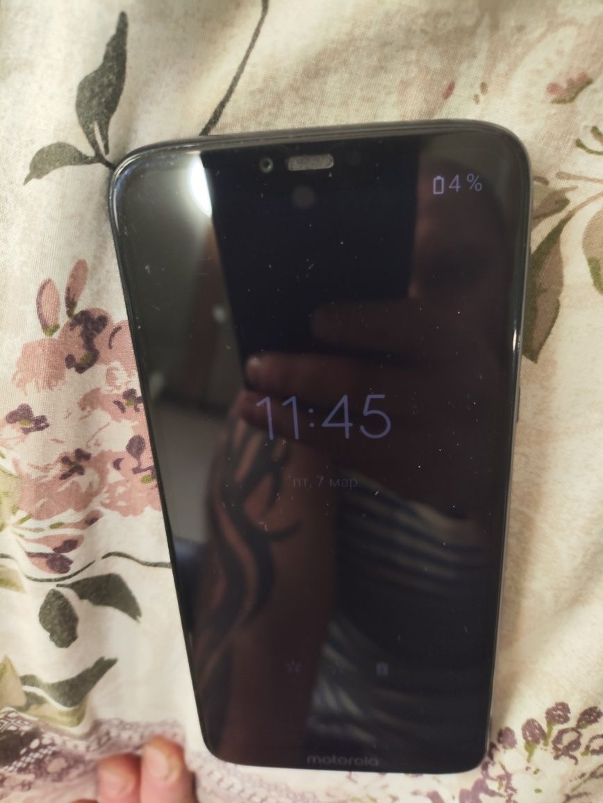 Motorola g7 power 4/64 в идеале! 2500!