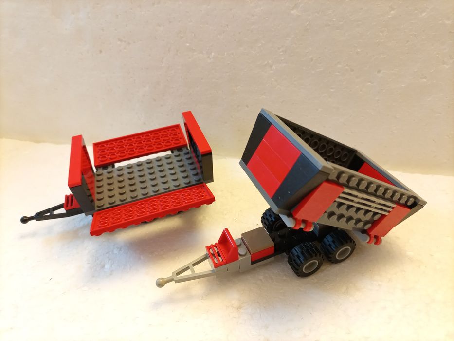 Klocki LEGO traktor maszyny farma