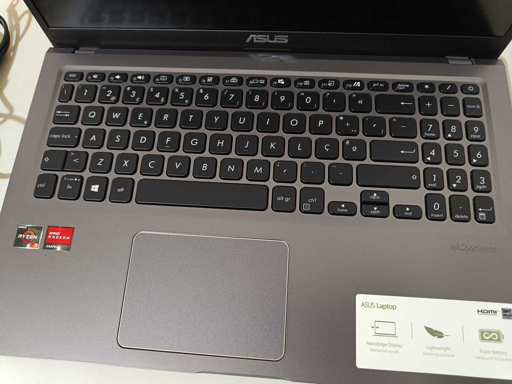 Laptop Asus Vivobook Ryzen 3 3250U / 8GB RAM / 256GB SSD (Como Novo)