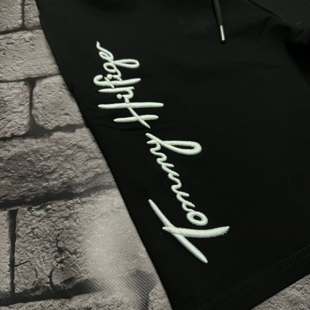 NEW COLLECTION 2024! Женские шорты Tommy Hilfiger в черном цвете S-XXL
