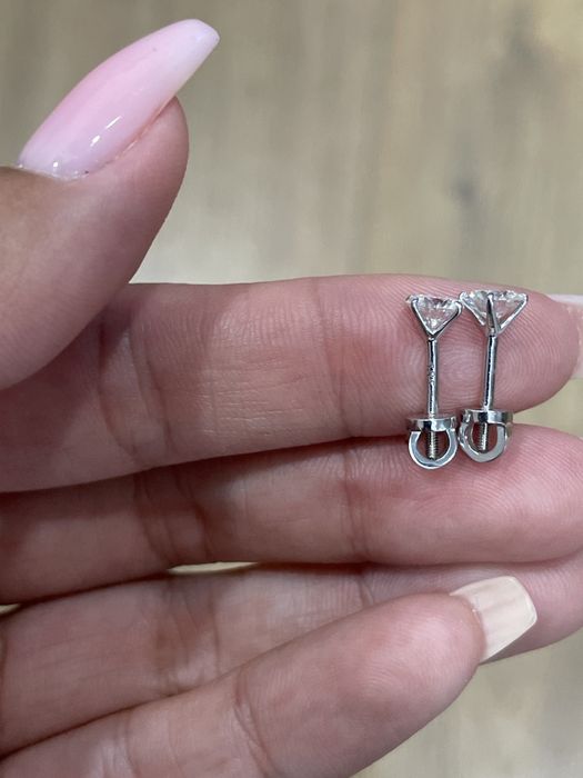 Серьги - гвоздики в золоте 585, муассанит 0.50ct GRA
