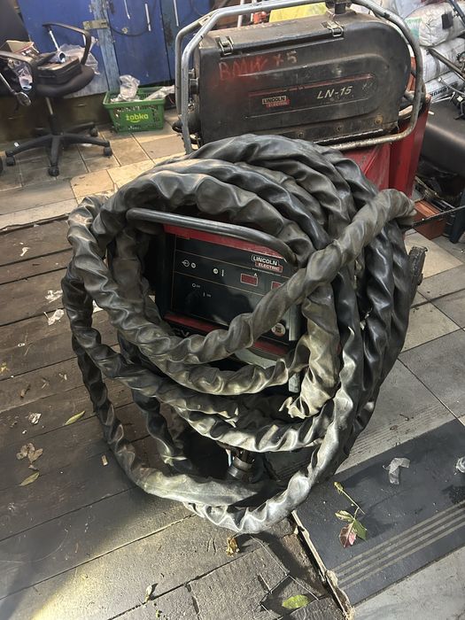 Spawarka lincoln CV 425 sprawna