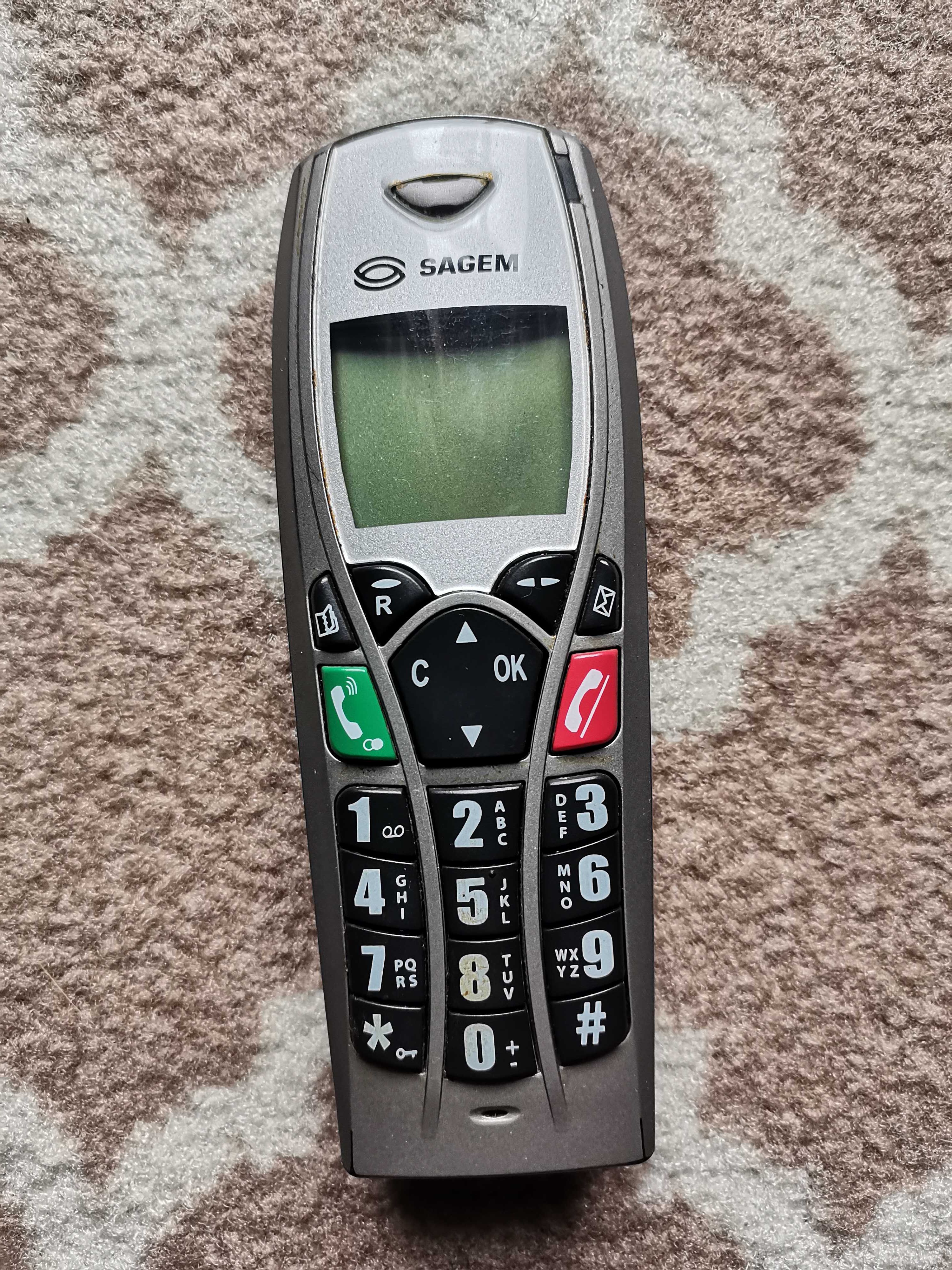 Telefon stacjonarny SAGEM D55