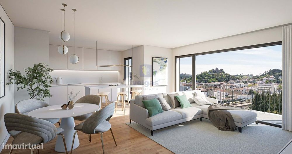 Apartamento T1 novo  no centro de Pombal com garagem e elevador