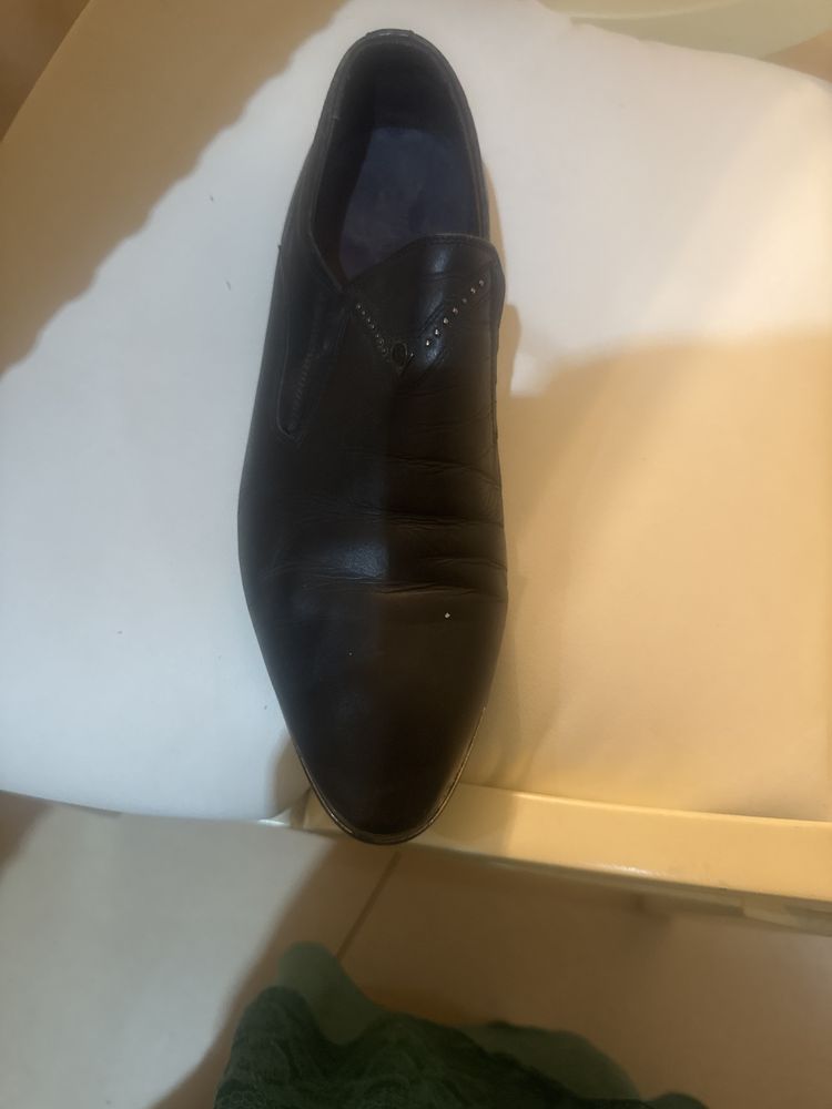 Продам туфли ,мокасины
