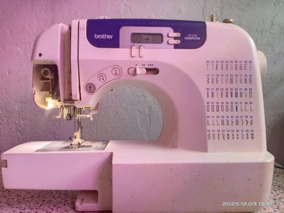 Швейная машина Brother RS-260