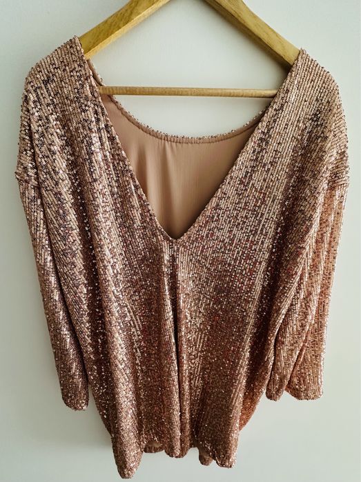 Vestido curto, rosa, de lantejoulas, Zara