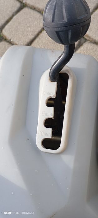 Wertykulator/Areator elektryczny