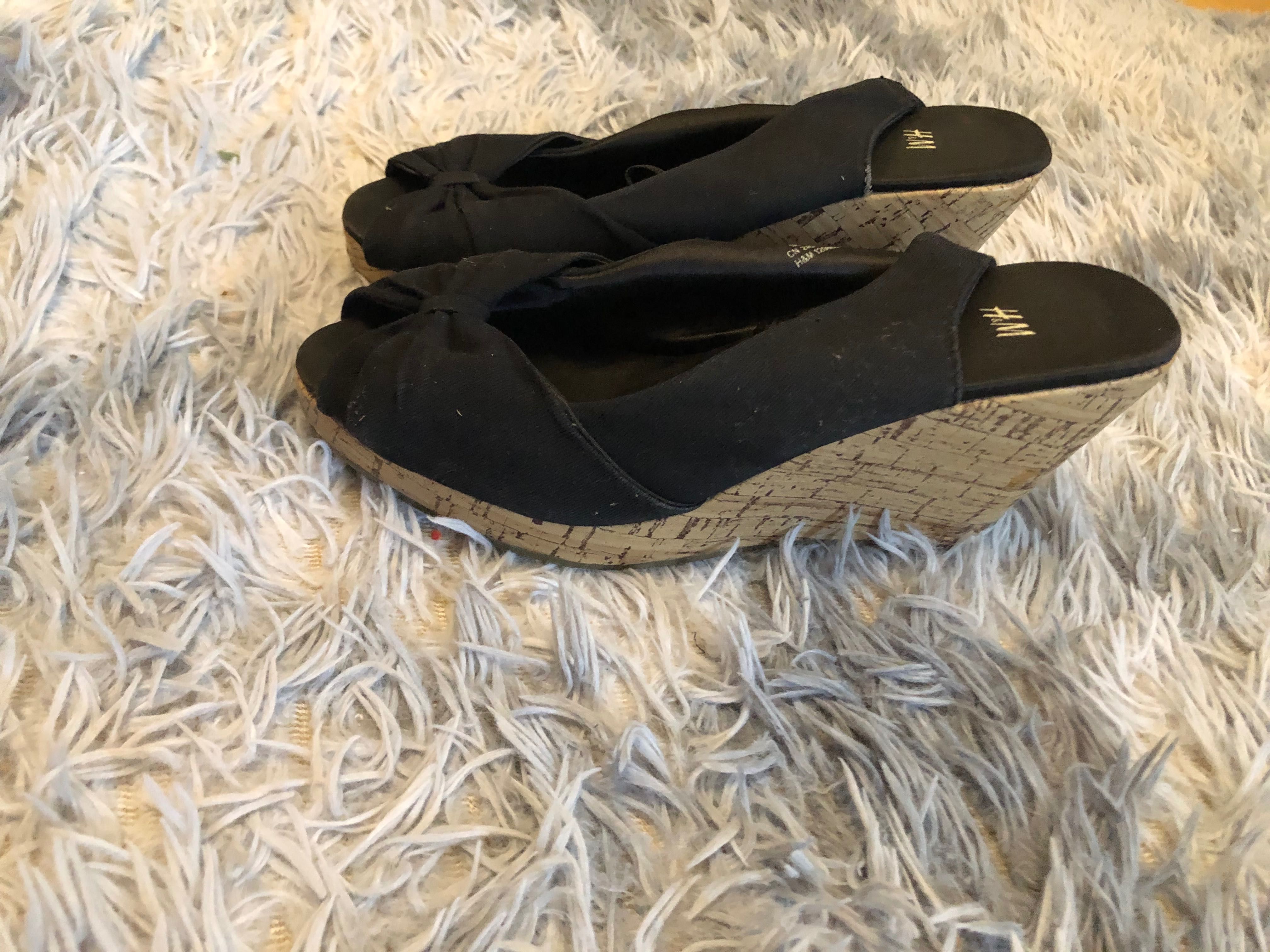 Ubranka i buty..
