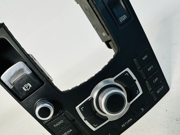 Audi A8 D3 panel środkowy nawigacji radia MMI