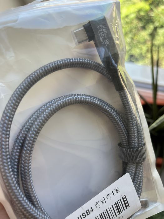 usb4 type-c-type-c кабель 1м зарядка+видео