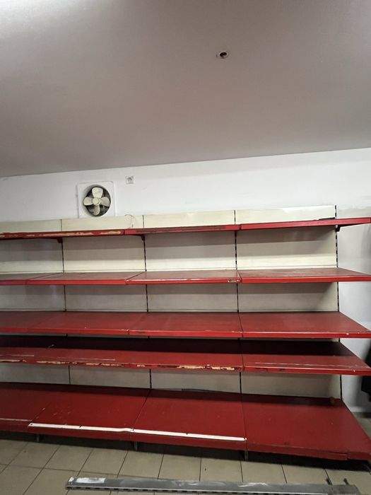Regały sklepowe metalowe
