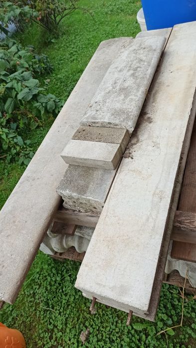 Sg tralki betonowe , balustrada betonowa  cena za całość 12 szt słupkó