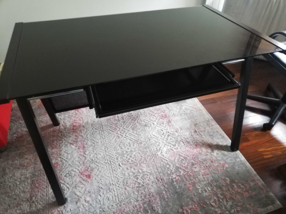 Mesa escritório + cadeira