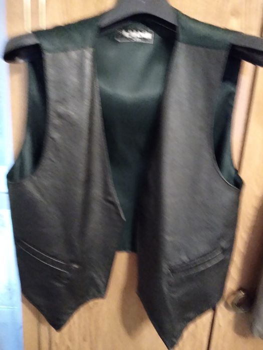 Elegancka wizytowa kamizelka meska przód jest z nat. skóry  rozm.xl
