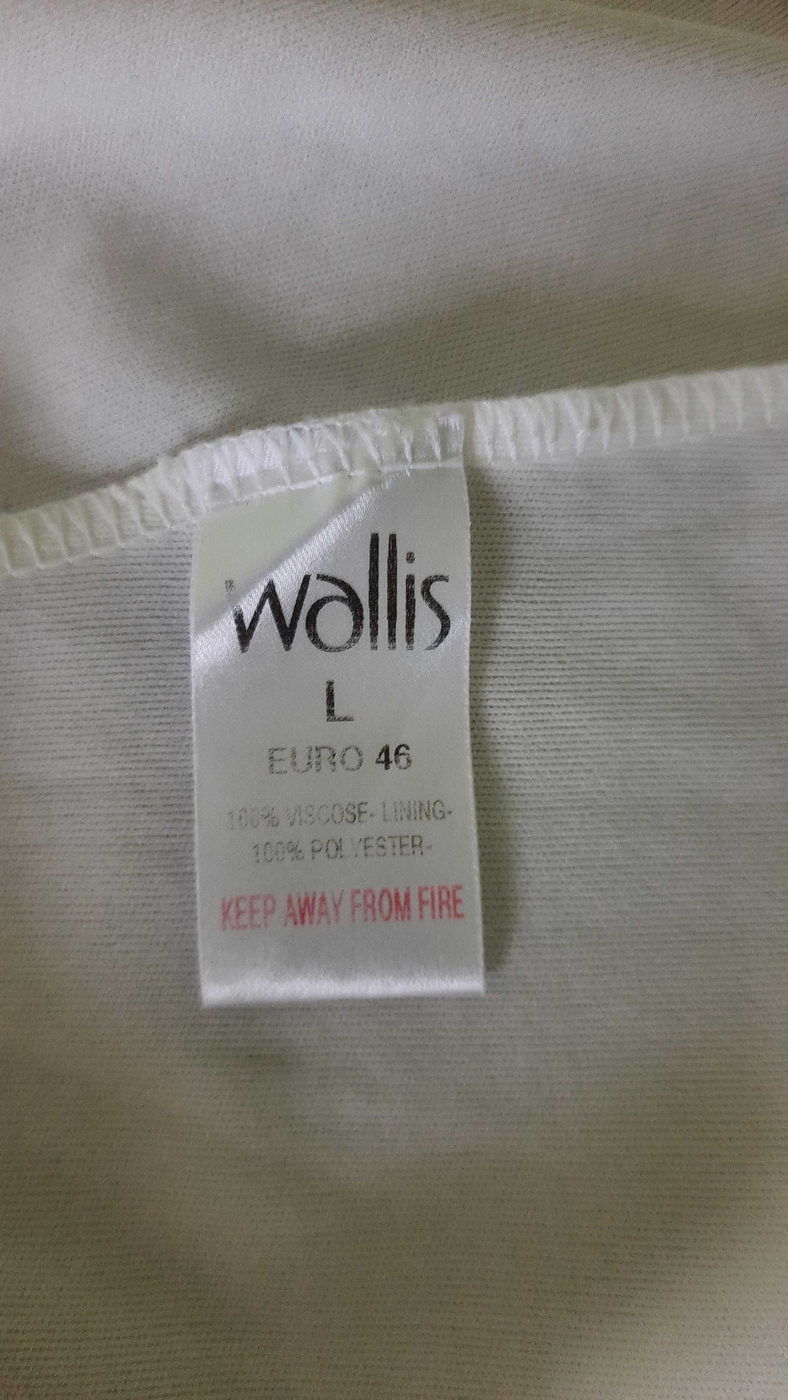 Ładna bluzka na lato lub pod żakiet, firma Wallis, rozm L