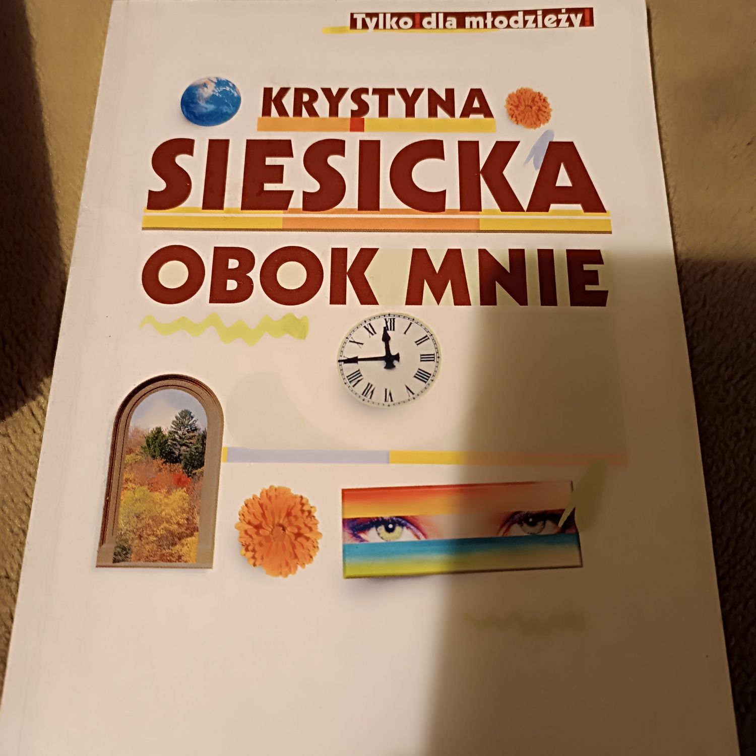 Obok mnie Krystyna Siesicka