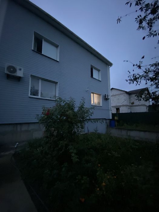 Продам котедж. Святопетрівське