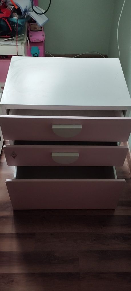 Komoda Smastad Ikea