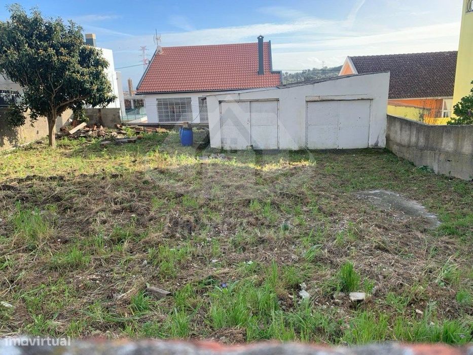 Terreno com 297 m² e projeto no Bairro Casal Serra, Póvoa de Santa ...