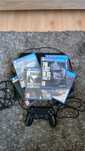 PlayStation 4 (PS4) z padem i 6 grami oraz całym okablowaniem