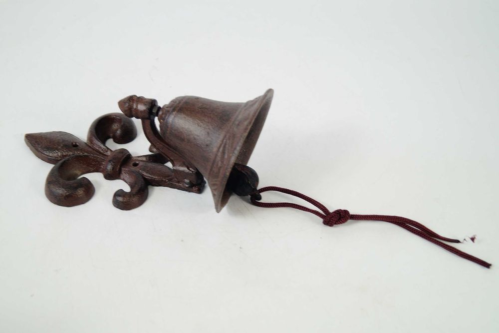 Masywny żeliwny dzwonek dzwon brązowy patynowany