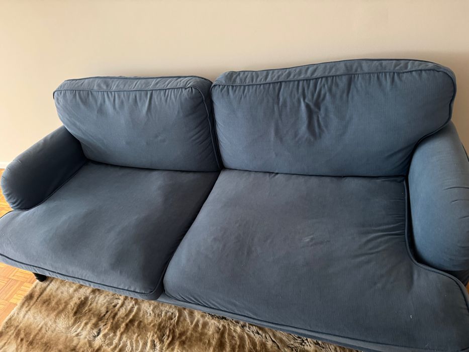 Sofá grande azul stocksund 3 lugares