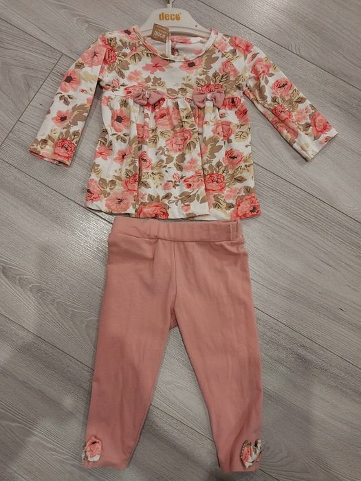 Sprzedam śliczny komplet dziewczęcy rozmiar 68.