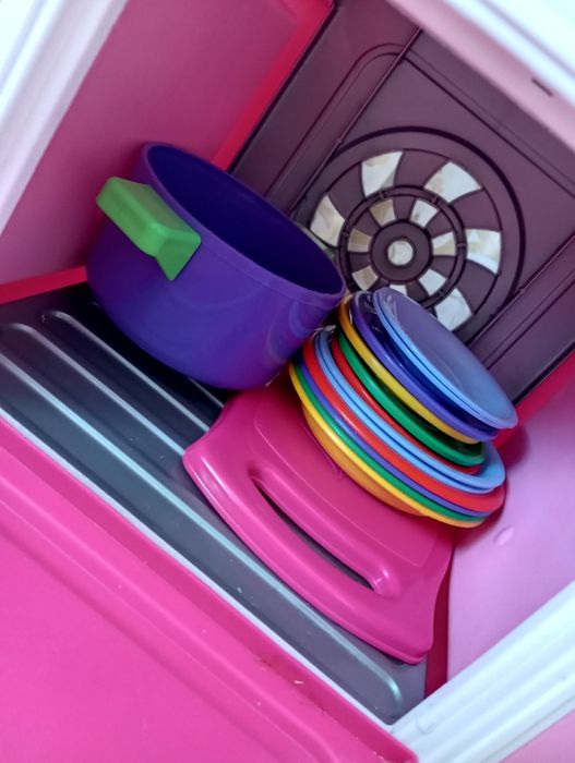 Дитяча іграшкова кухня