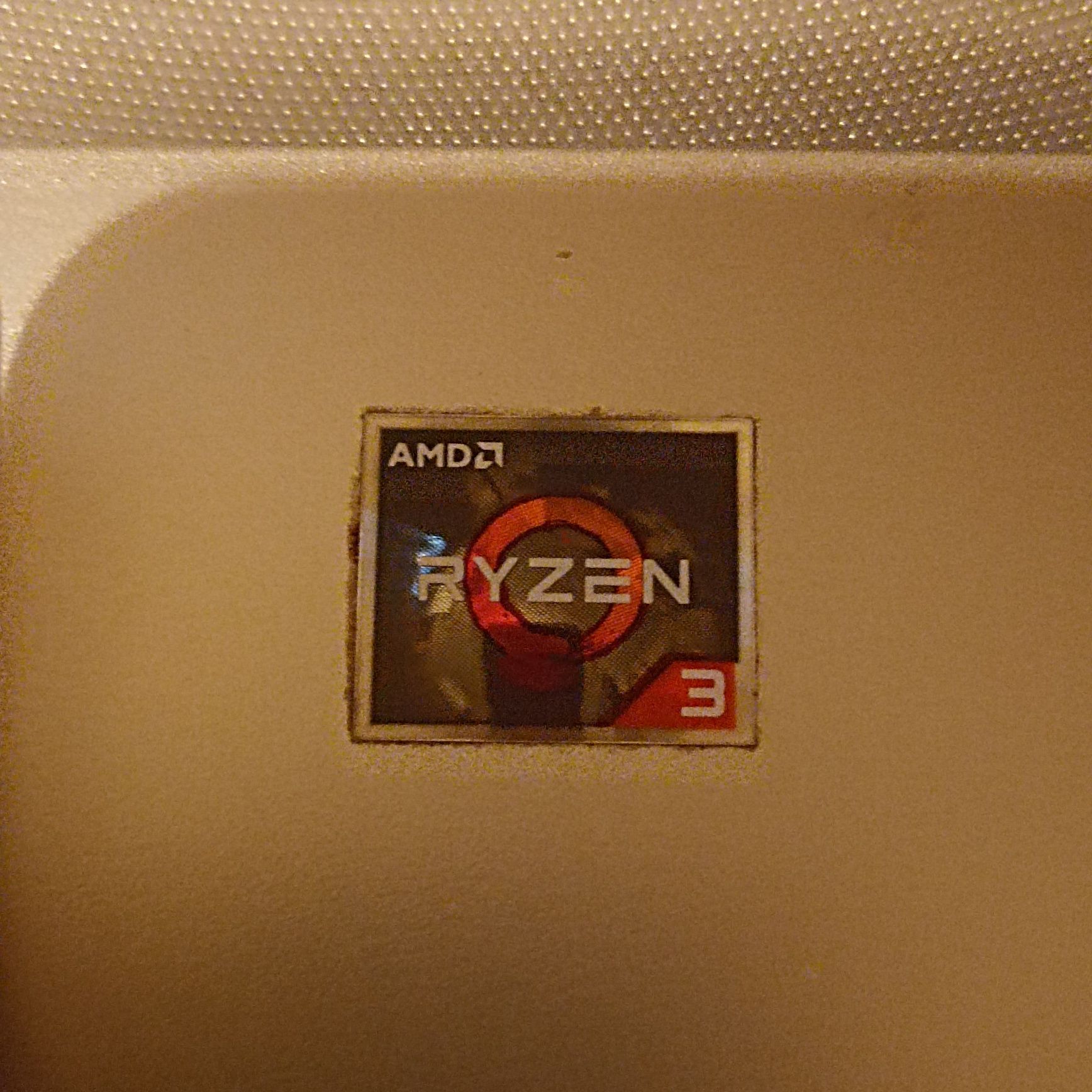 Portátil ASUS Vivo book 17 ryzen 3 com carregador