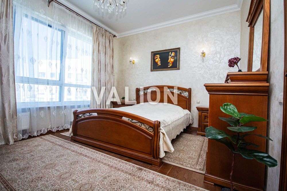 Продаж видової 2к квартири Зарічний,  Зарічна 1Б, м.Славутич, Осокорки
