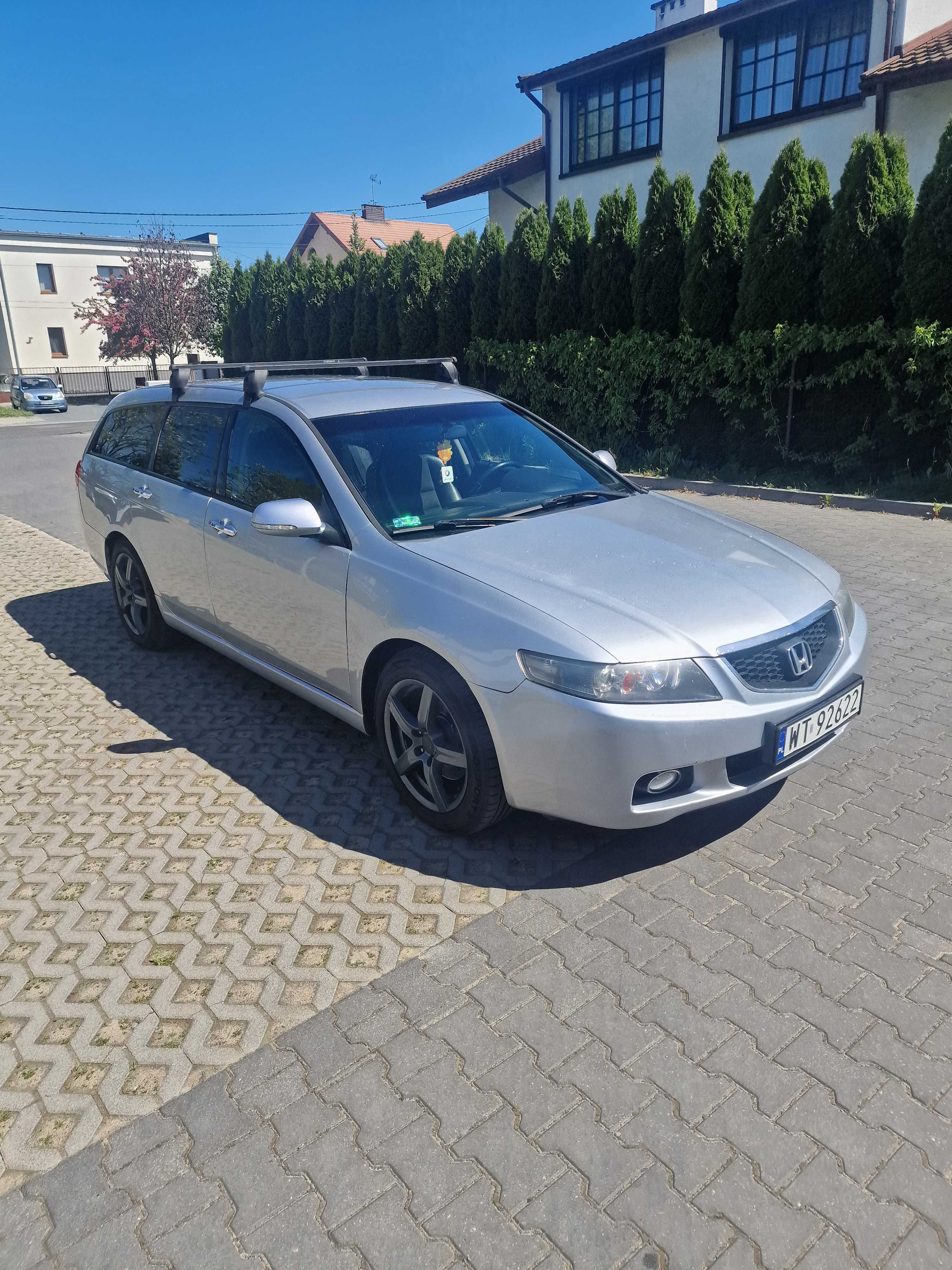 HONDA ACCORD 7 2.0 LPG bogate wyposazenie POLECAM