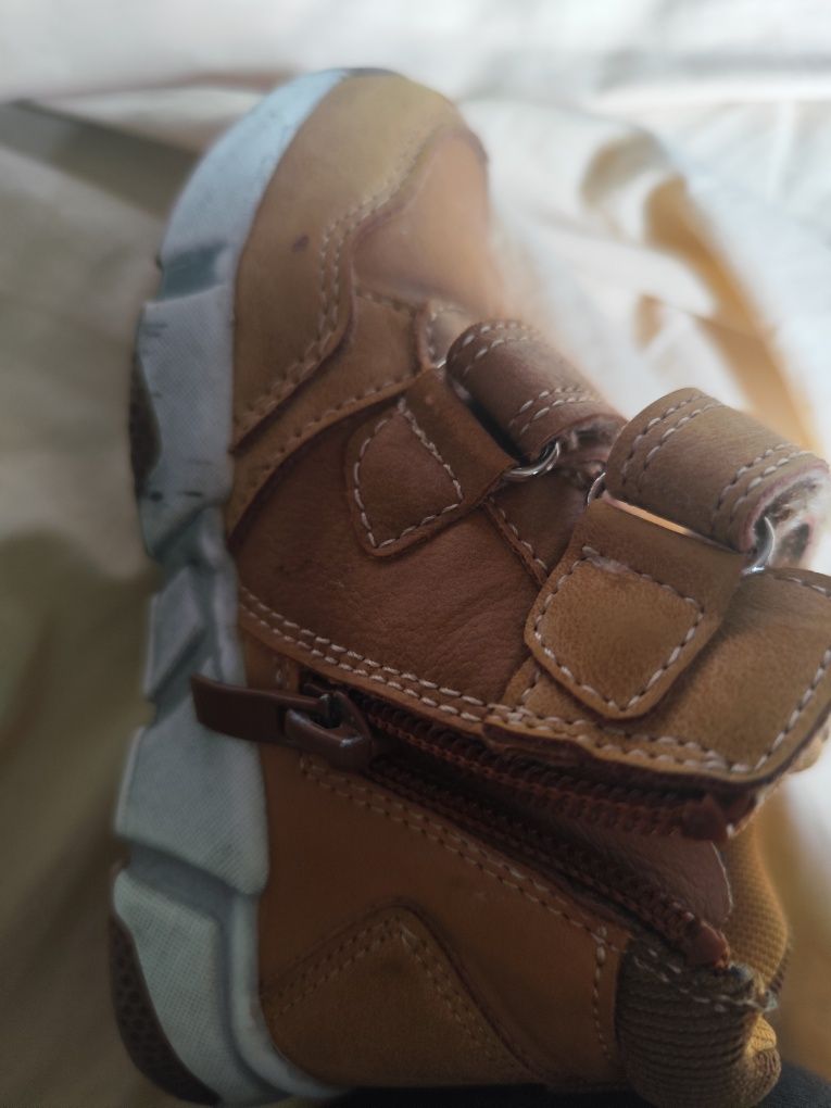 Botas menino tam. 23
