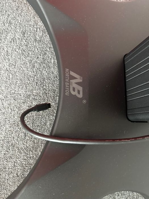 Stojak mobilny na Tv North Bayou Ava 1500B