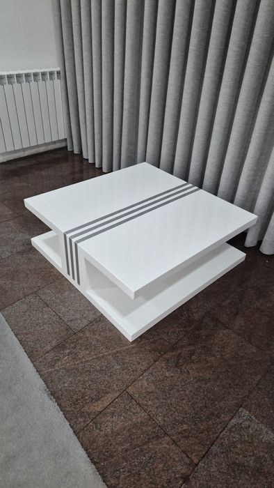 Mesa de centro lacada