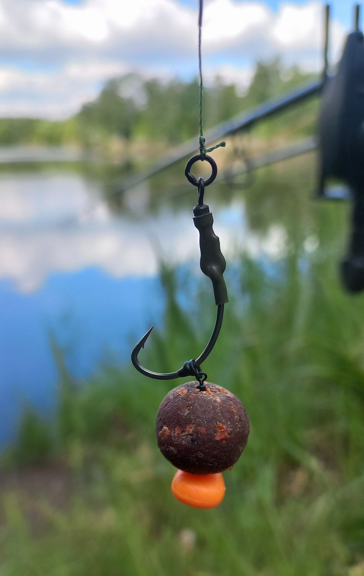 Przypon karpiowy ronnie rig fox 4 z micro krętlikiem
