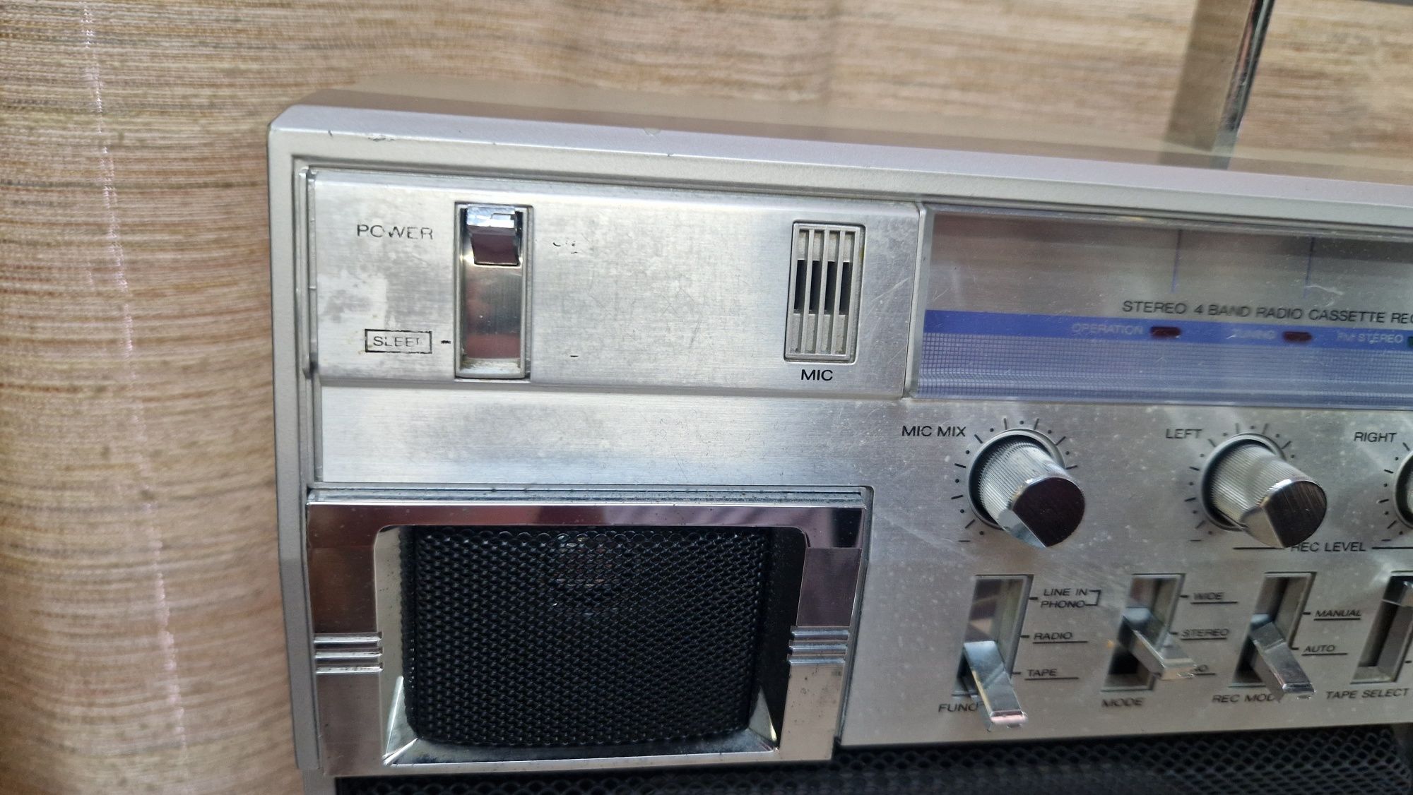 Бумбокс Goldstar TSR-800