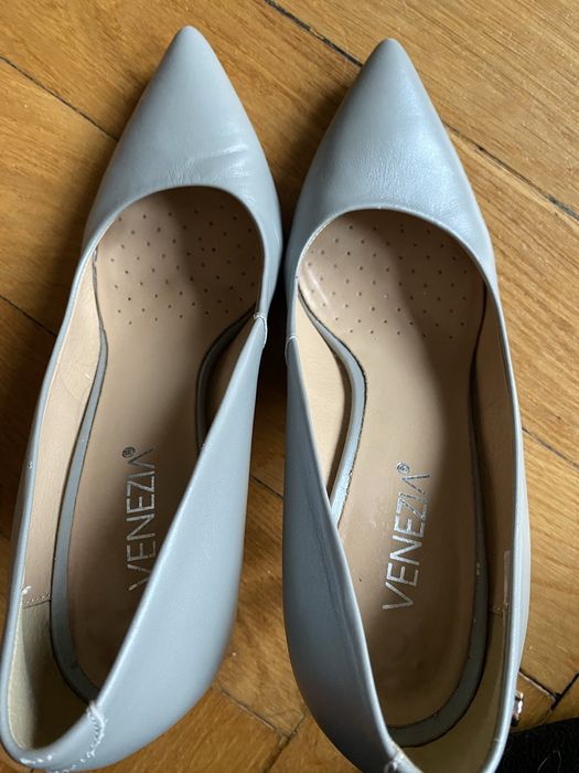 Czółenka na szpilce Venezia r. 39