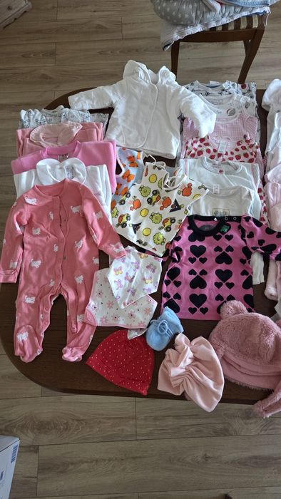 Paczka rzeczy dla dziecka - rozmiar 62/68