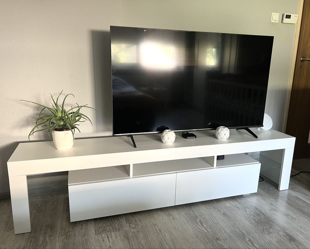 SPRZEDAM szafka RTV biała