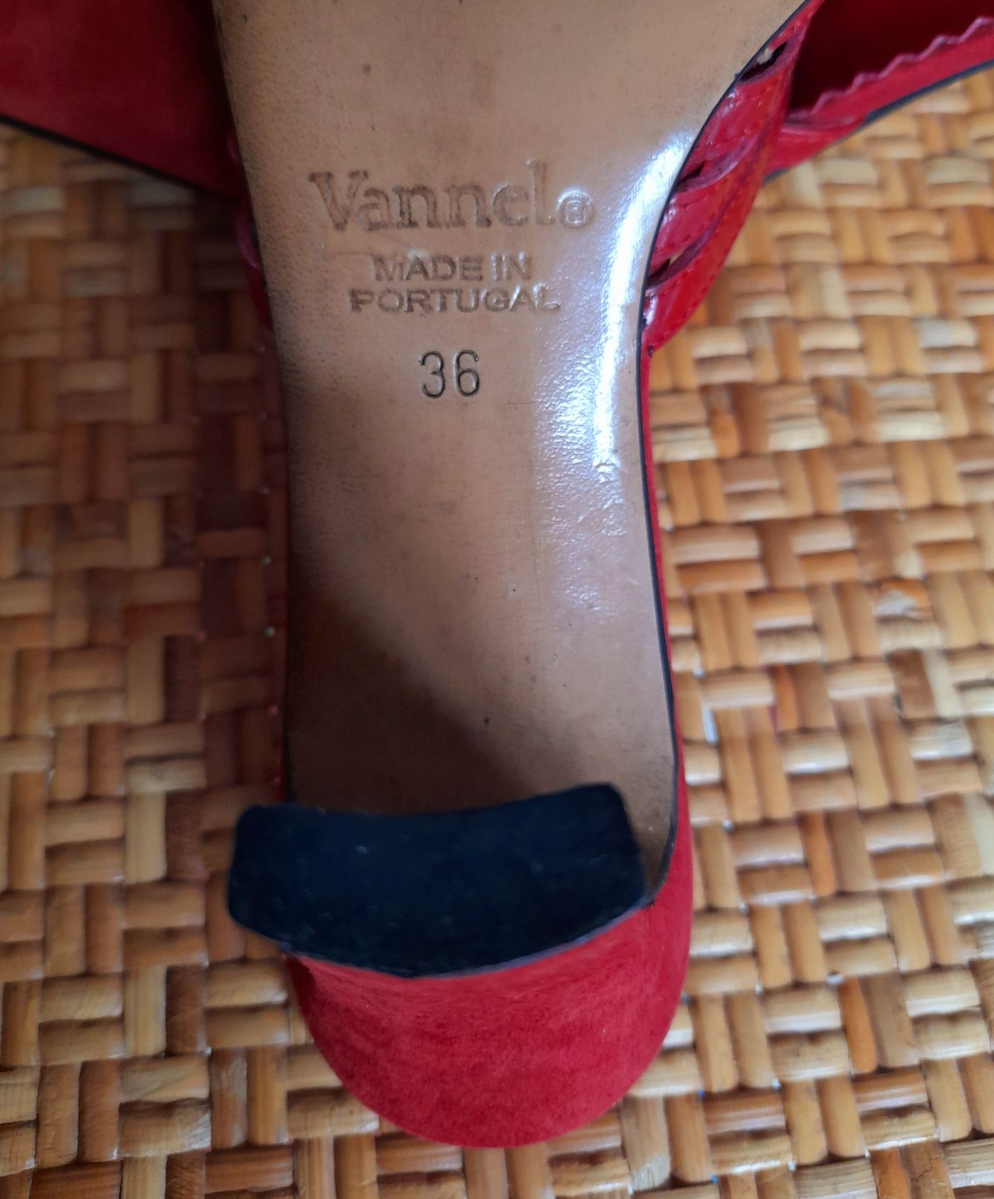 Mules Vintage Pinho Rodrigues, em pele. Tamanho 36