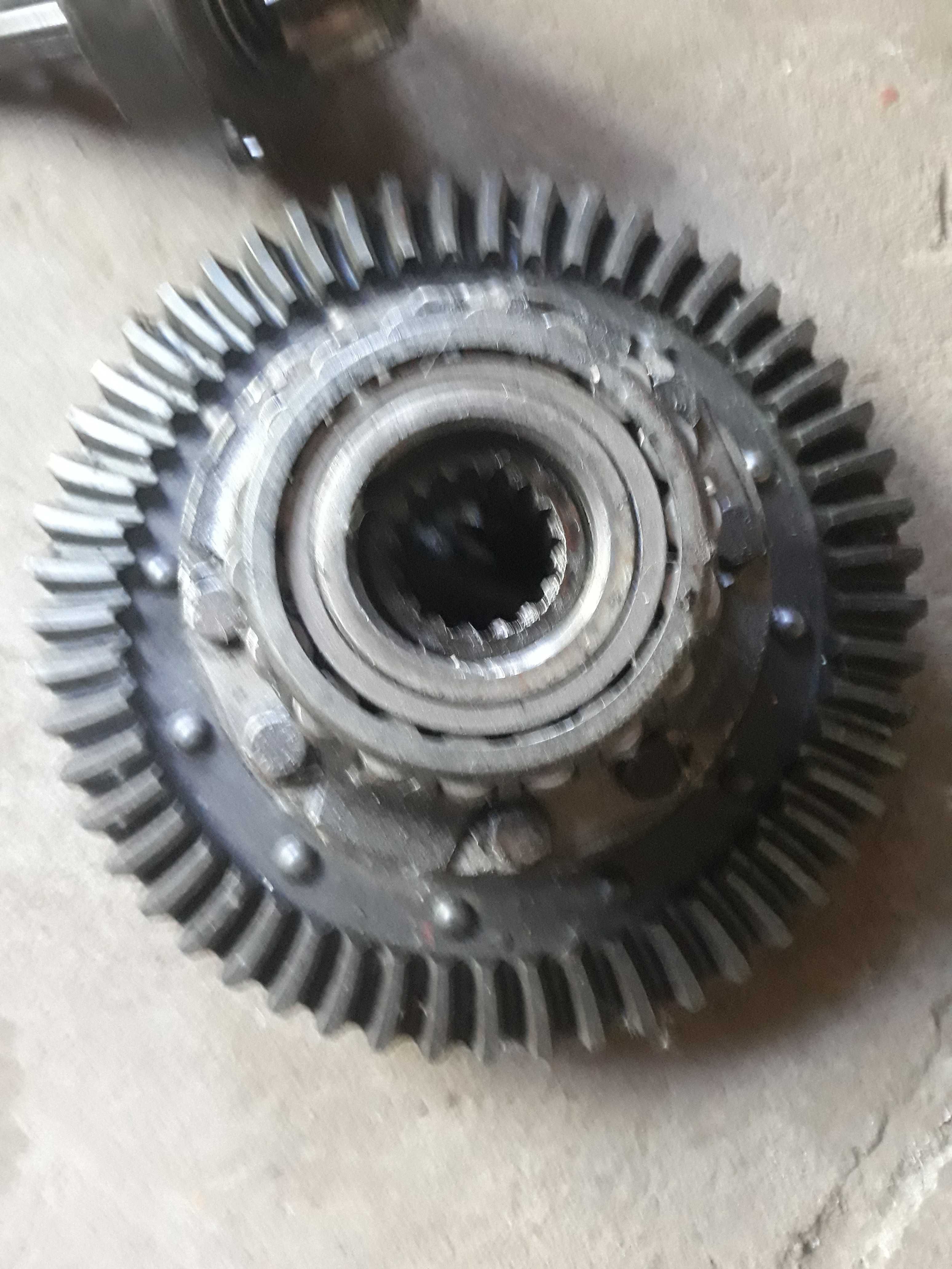 Mechanizm różnicowy ursus c360 [ Most] skrzynia zwolnice podnośnik