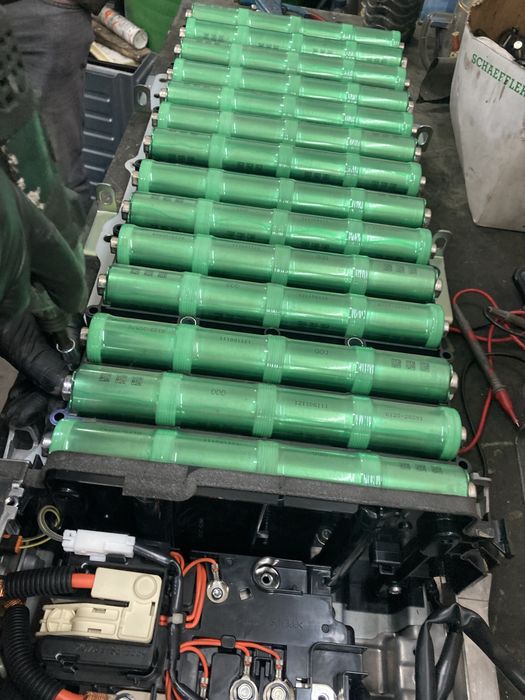 Reparação de viaturas hibridas/plug-in e electricas,gasoleo e gasolina