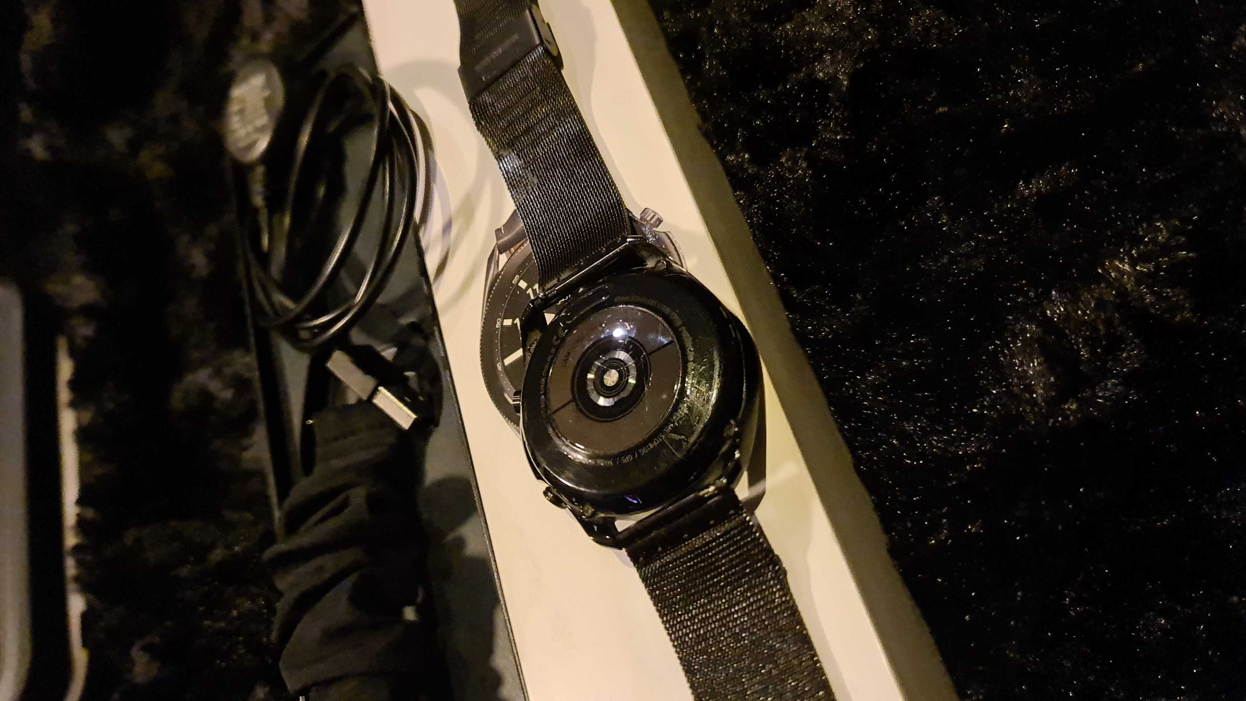 Samsung Galaxy Watch 3  SM-R840