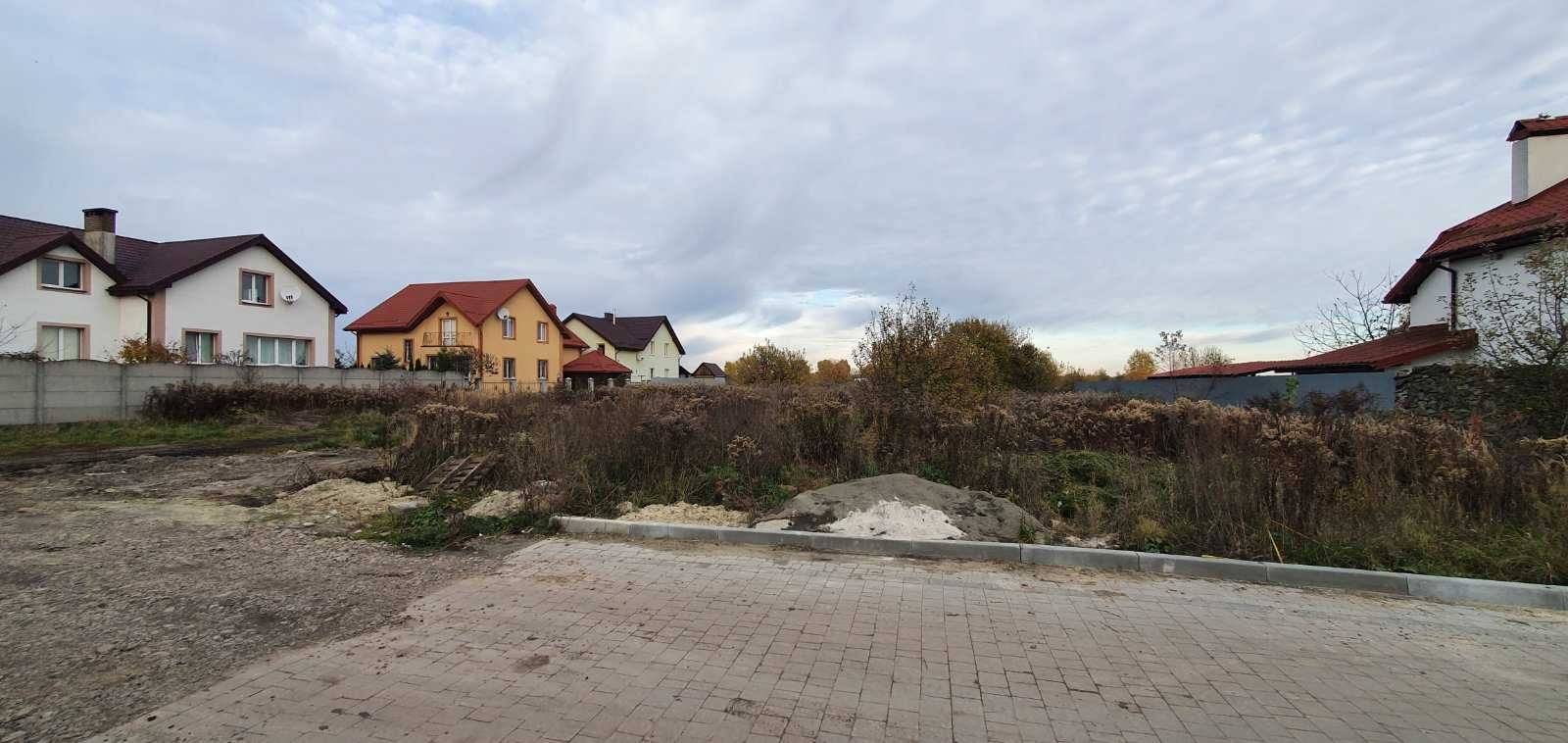 Продаж землі Зубра в затишному місці