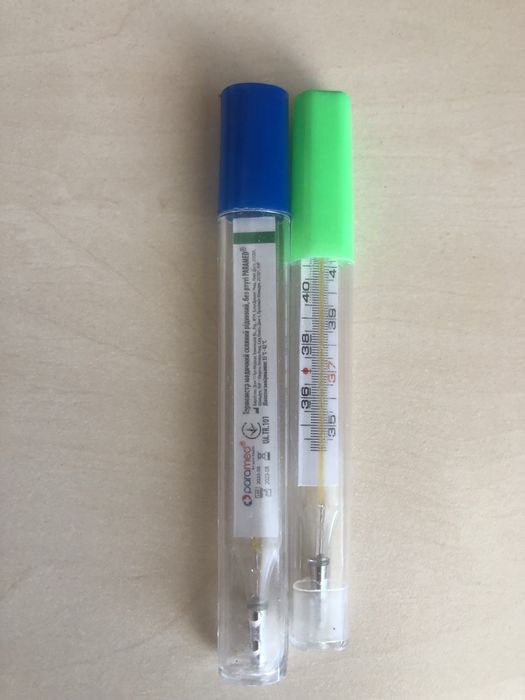 безртутний медичний скляний термометр Paramed.