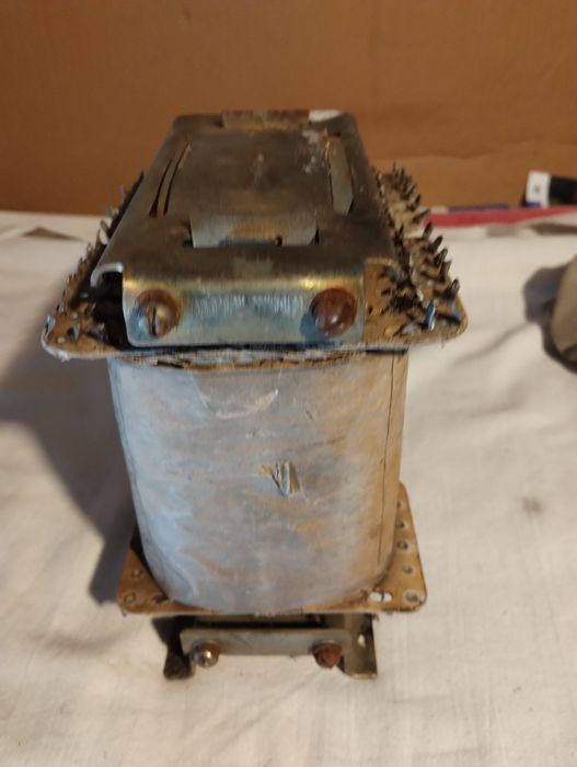 Transformator TCA 270  od telewizora Rubin